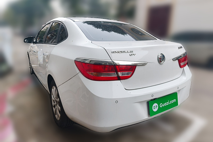 别克 英朗 2013款 GT 1.6L 自动时尚版车身外观5