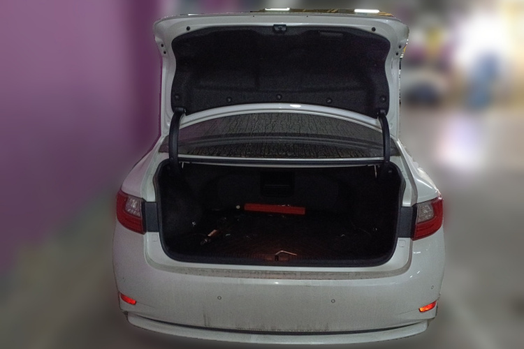 雷克萨斯ES 2015款 200 精英版局部细节23