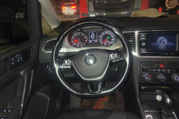 大众 高尔夫·嘉旅 2019款 280TSI 自动好奇型 国V中控内饰13