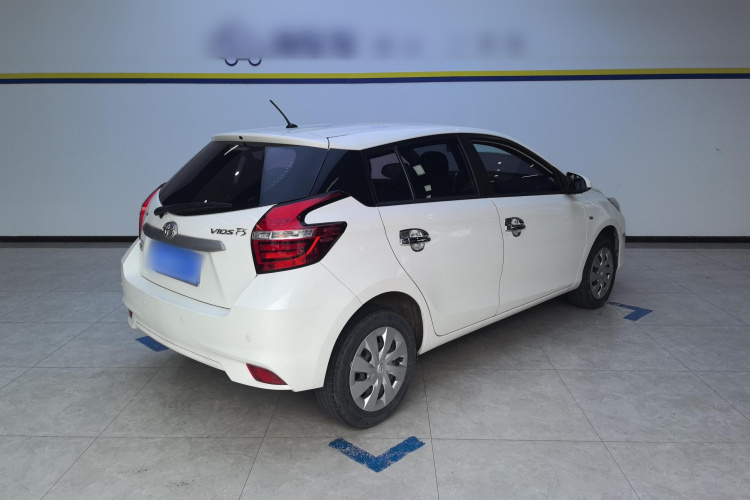 丰田 威驰FS 2019款 1.5L CVT锋驰版车身外观7