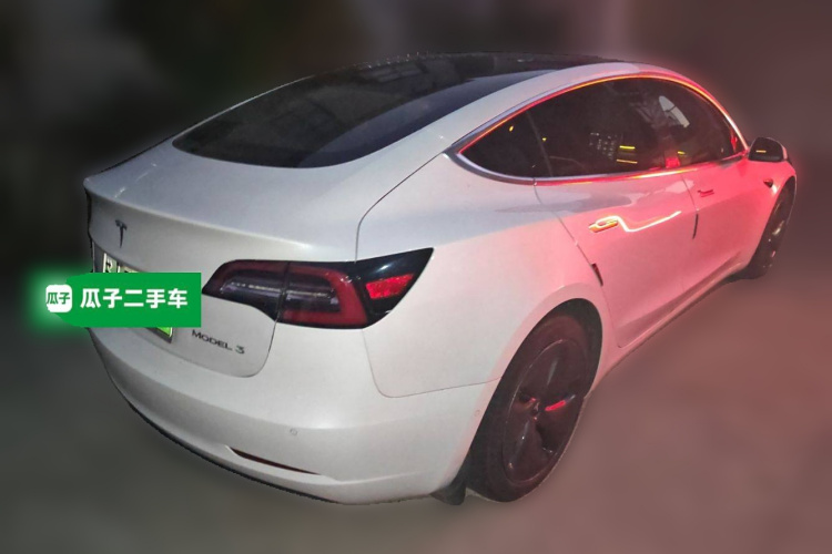 特斯拉 Model 3 2020款 改款 标准续航后驱升级版车身外观6005