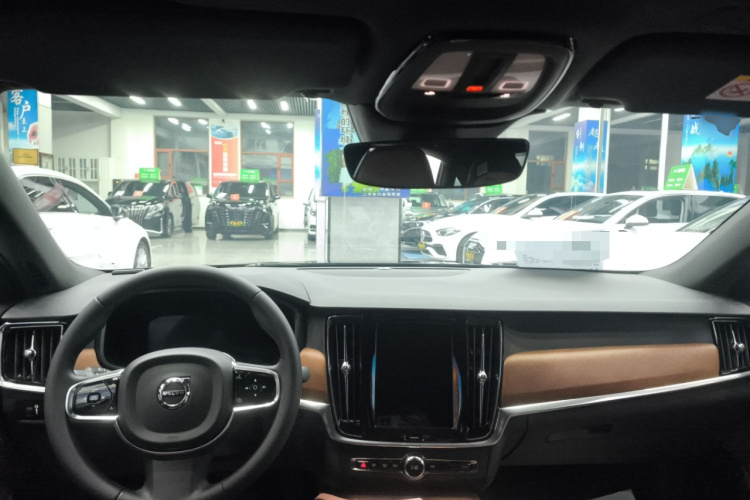 沃尔沃S90 2022款 B5 智逸豪华版中控内饰12