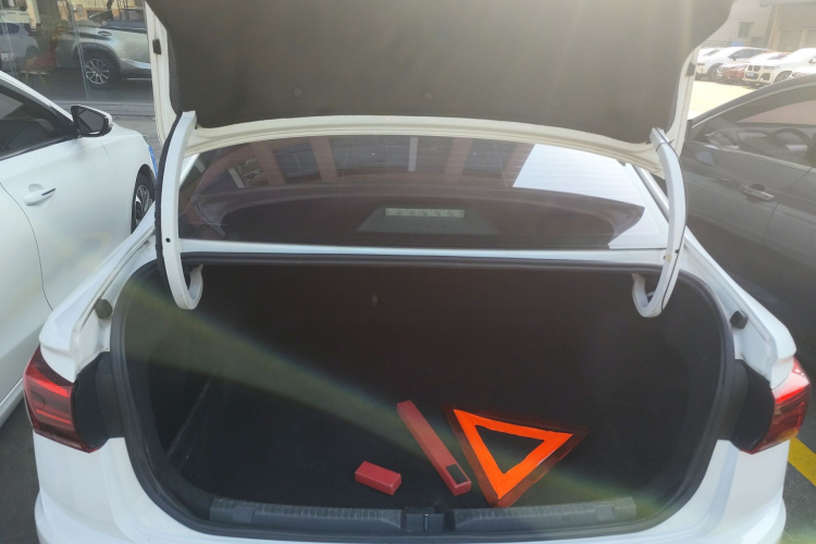 大众 宝来 2020款 1.5L 自动时尚型局部细节23