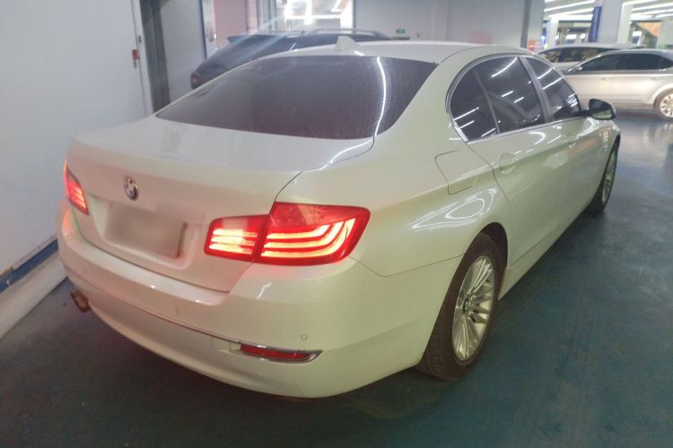宝马5系 2014款 525Li 领先型车身外观7