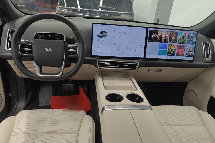 理想汽车 理想L7 2024款 Ultra中控内饰12