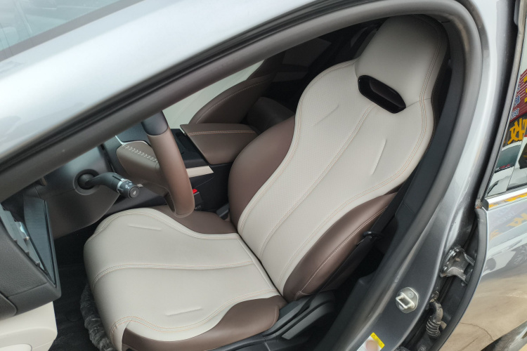 比亚迪 秦PLUS 2023款 冠军版 DM-i 55KM领先型局部细节19