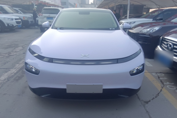 小鹏P7 2022款 480G+车身外观6001