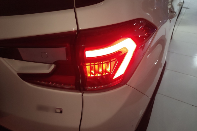 比亚迪 元Pro 2023款 401KM豪华型车身外观6006