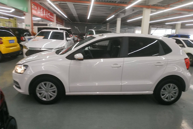 大众 Polo 2018款 1.5L 自动安驾型车身外观4