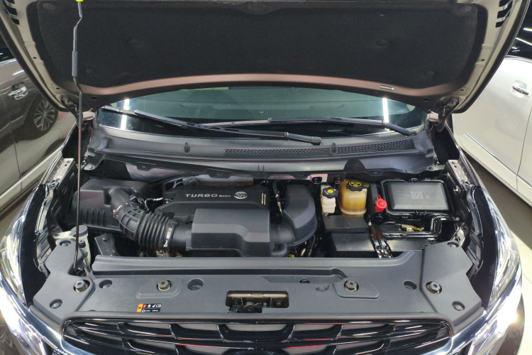 别克GL8 2021款 陆上公务舱 652T 尊贵型局部细节24