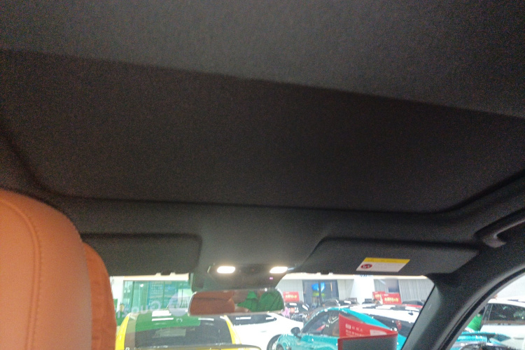 理想汽车 理想L8 2024款 Pro中控内饰22