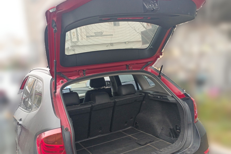 宝马X1 2013款 sDrive18i 时尚型中控内饰23