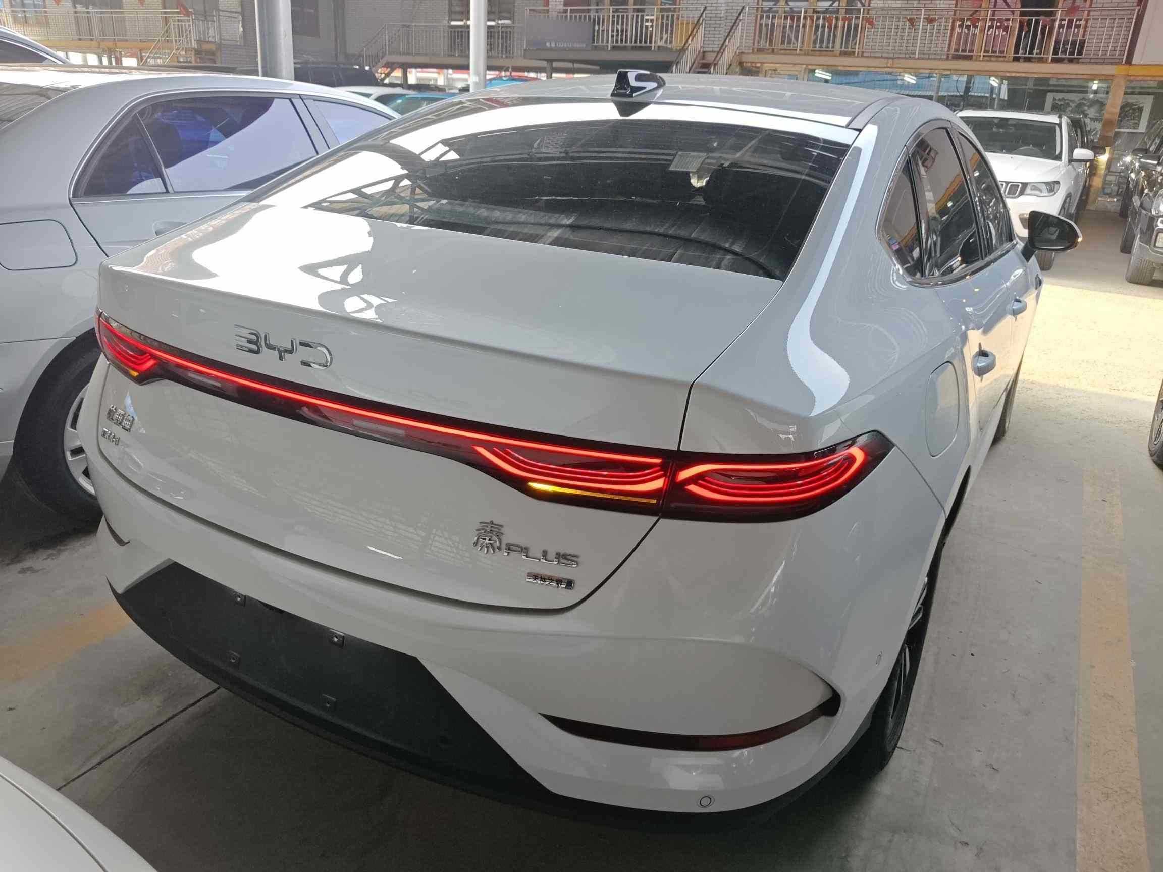 比亚迪 秦PLUS 2025款 DM-i 智驾版 120KM超越型(3)