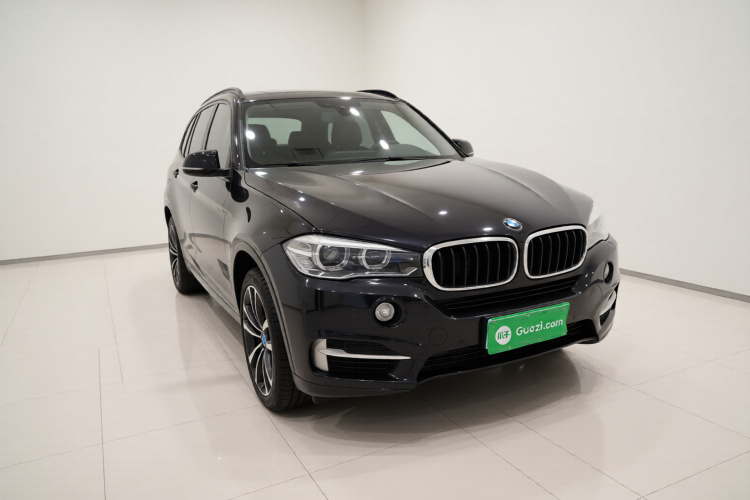 宝马X5(进口) 2014款 xDrive35i 豪华型车身外观3