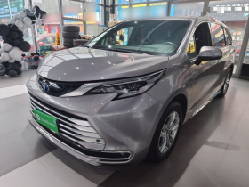 丰田 赛那SIENNA 2021款 2.5L混动 铂金版