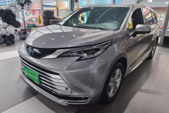 丰田 赛那SIENNA 2021款 2.5L混动 铂金版