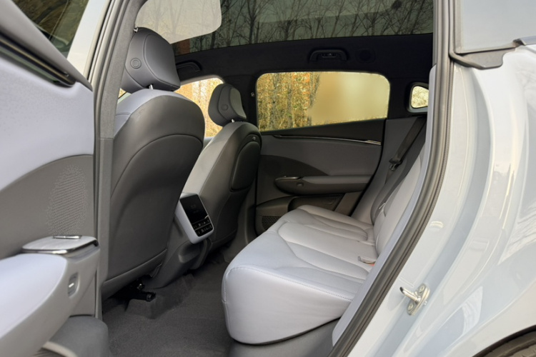 小鹏G7 2025款 702 超长续航 Max中控内饰7002