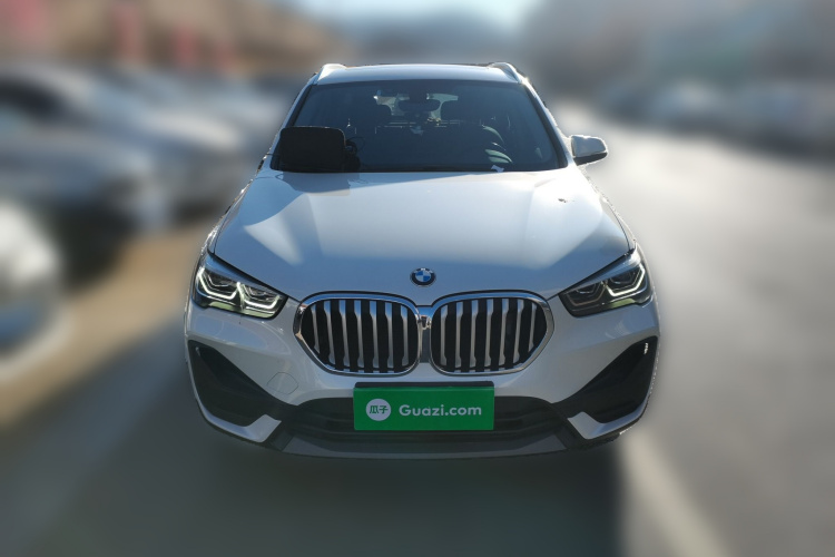 宝马X1 2021款 sDrive25Li 领先型车身外观6001