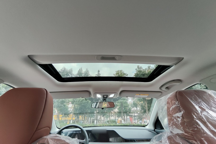 长安 逸动 2025款 PLUS 1.4T 双离合高能版局部细节22