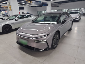 小鹏P7+ 2024款 长续航 Max