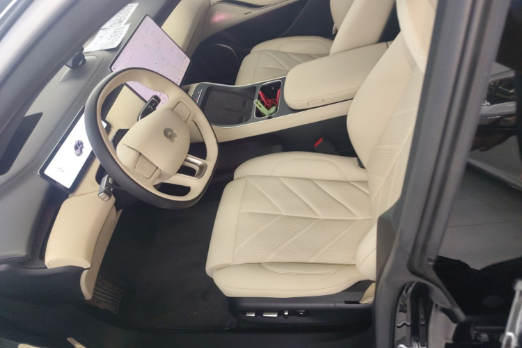 蔚来ET5T 2025款 100kWh Touring局部细节19