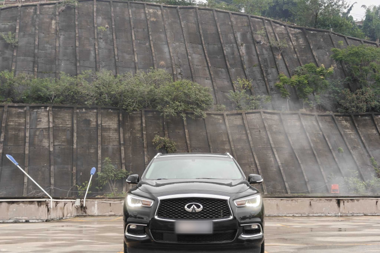 英菲尼迪QX60(进口) 2018款 2.5 S/C Hybrid 两驱卓越版 国VI车身外观6002