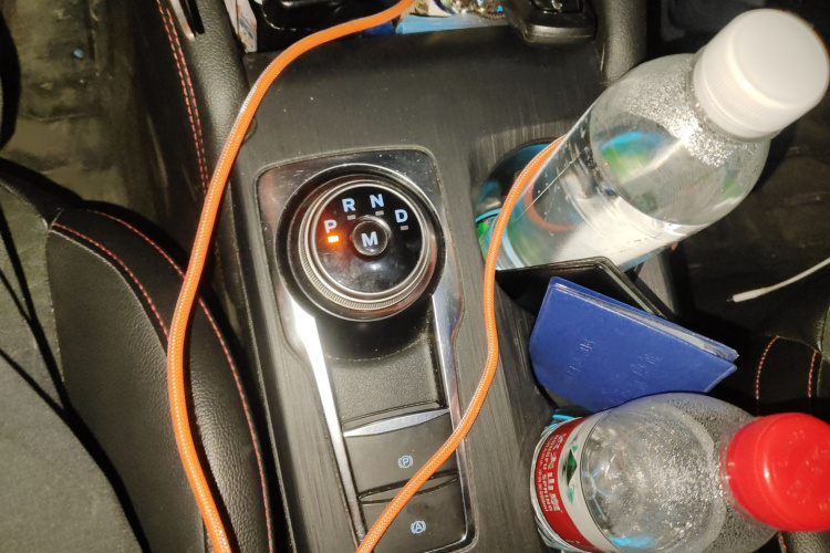 福特 福克斯 2020款 两厢 EcoBoost 180 自动ST Line局部细节18