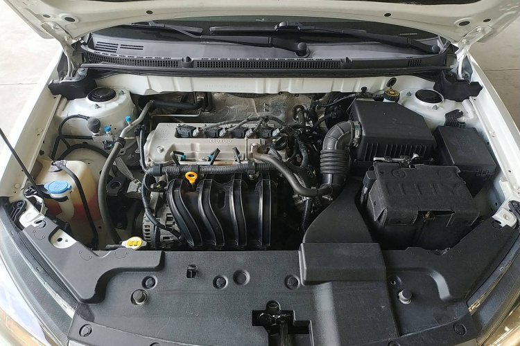 吉利汽车 帝豪 2020款 1.5L 手动舒适型机舱底盘24