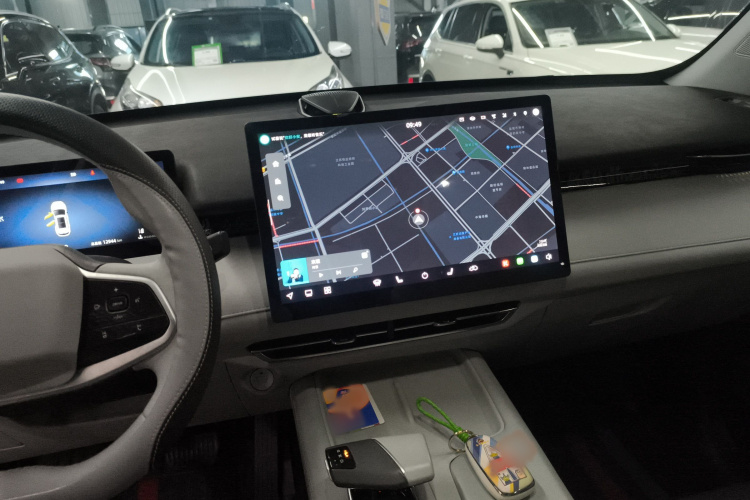 长安UNI-Z 2025款 1.5T 尊贵型局部细节16