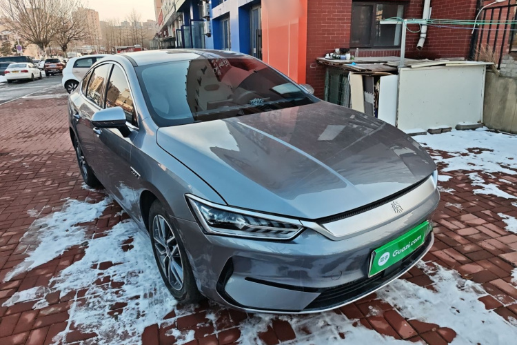 比亚迪 秦PLUS 2024款 荣耀版 EV 510KM领先型车身外观6002