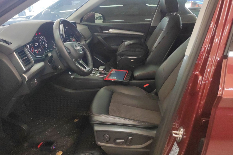 奥迪Q5L 2018款 45 TFSI 尊享时尚型 国VI中控内饰19