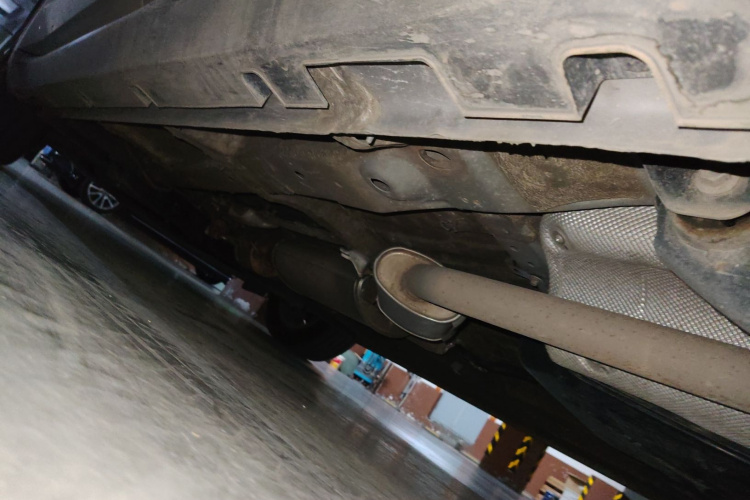 吉利汽车 嘉际 2019款 1.8TD 自动悦享型局部细节9003