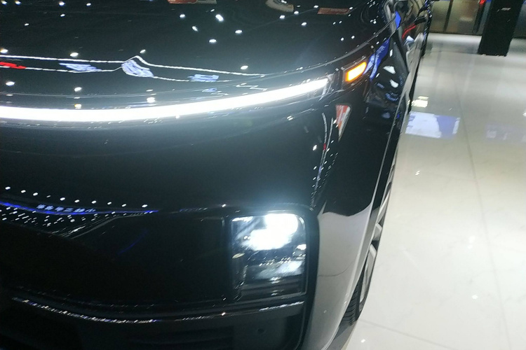 理想汽车 理想L9 2024款 Ultra局部细节36