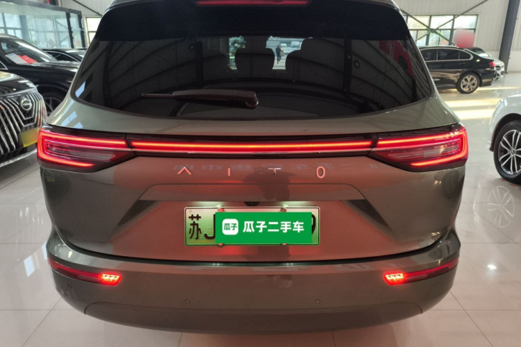 鸿蒙智行 问界M7 2024款 1.5T 后驱Plus版 5座车身外观6004