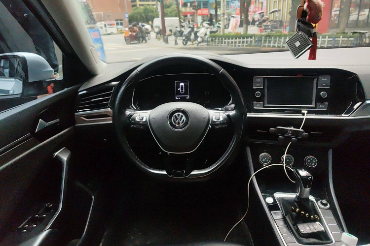 大众 速腾 2019款 280TSI DSG舒适型 国VI中控内饰13