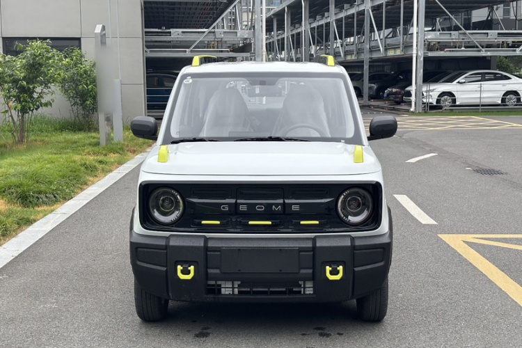 吉利银河 2025款 210km 熊猫骑士车身外观6007