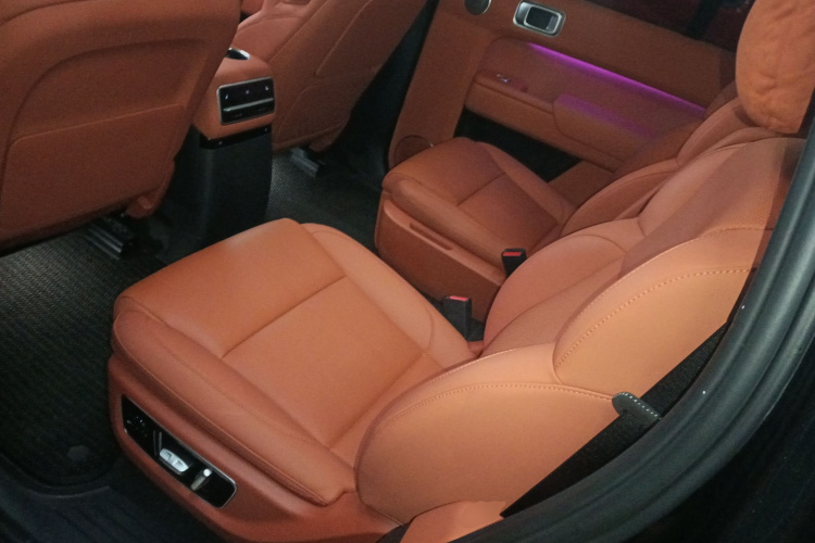 理想汽车 理想L9 2022款 Max中控内饰21