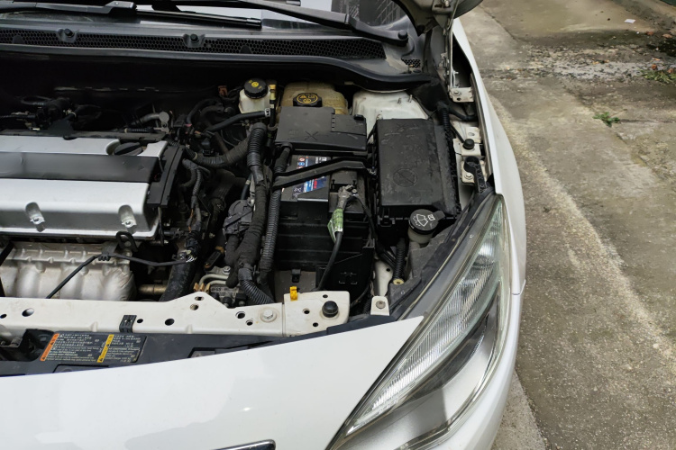 别克 英朗 2014款 XT 1.6L 自动时尚版局部细节9007