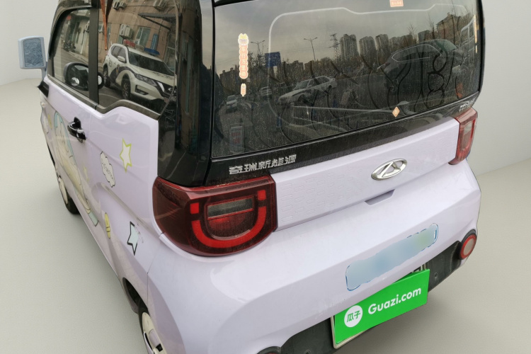 奇瑞 QQ冰淇淋 2022款 170km 圣代 磷酸铁锂车身外观5