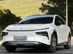 小鹏G7 2025款 702 超长续航 Ultra