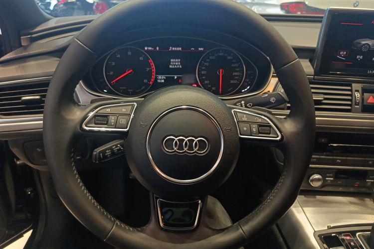 奥迪A6L 2018款 30周年年型 45 TFSI quattro 运动型局部细节13