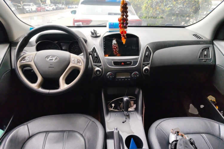 北京现代ix35 2012款 2.0L 自动两驱精英版GLS中控内饰7002
