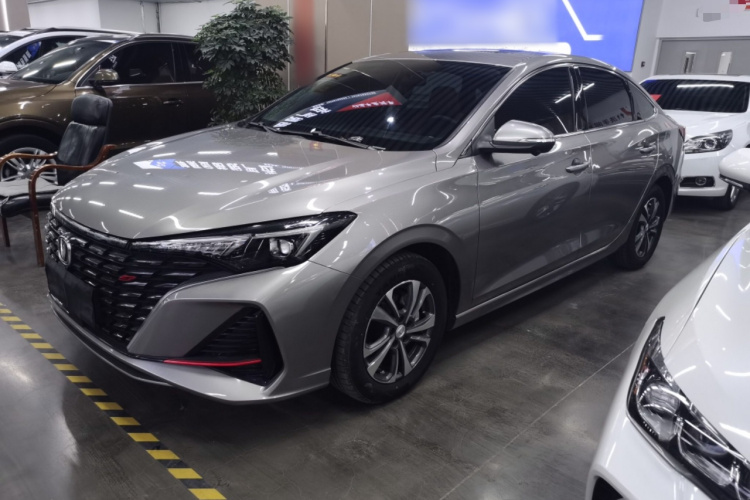 长安 逸动 2023款 畅享版 PLUS 蓝鲸NE 1.4T GDI DCT尊贵版车身外观6003