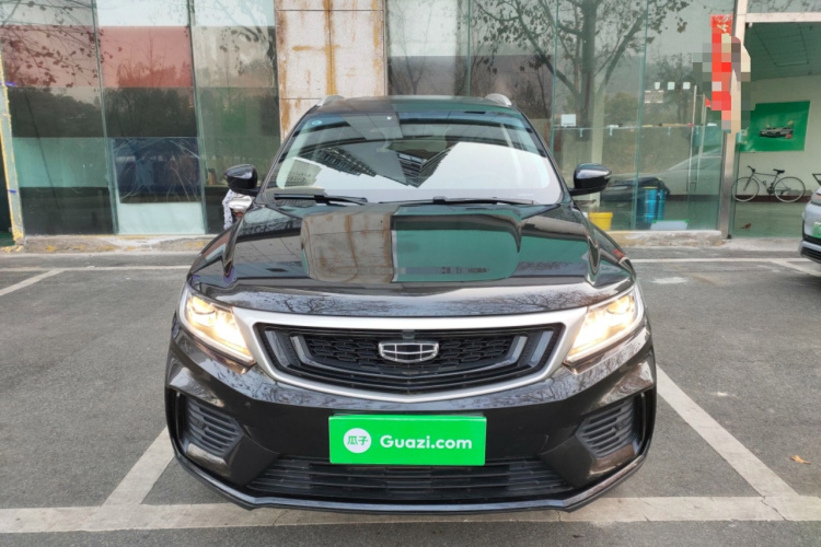 吉利汽车 远景X6 2020款 1.4T 手动尊贵型车身外观2