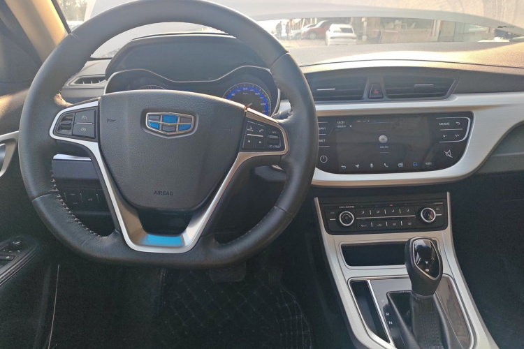 吉利汽车 远景 2018款 1.5L 自动尊贵型中控内饰12