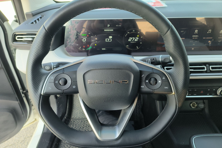 北京汽车 北京EU5 PLUS 2023款 R500 优享版中控内饰13