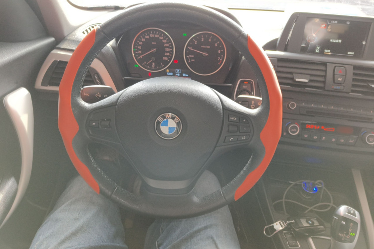 宝马1系(进口) 2013款 改款 118i 领先型局部细节13