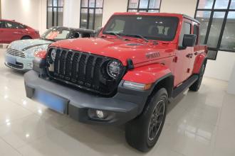Jeep 角斗士 2022款 3.6L 先行版