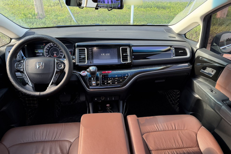 本田 艾力绅 2019款 2.0L 混动至尊版中控内饰7002