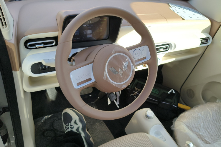 五菱汽车 宏光MINIEV 2024款 第三代 215km 青春版中控内饰13